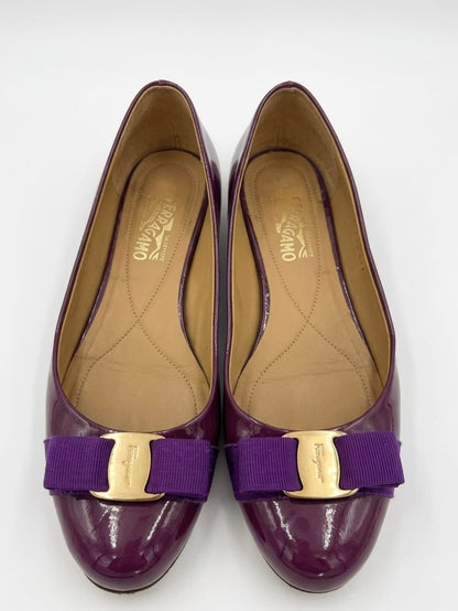 Purple patent leather Varina ballet flats with signature  bow