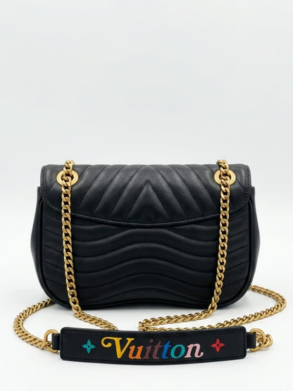 New Wave Chain Cross Body Bag Pochette Size