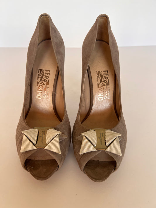 Beige suede pumps