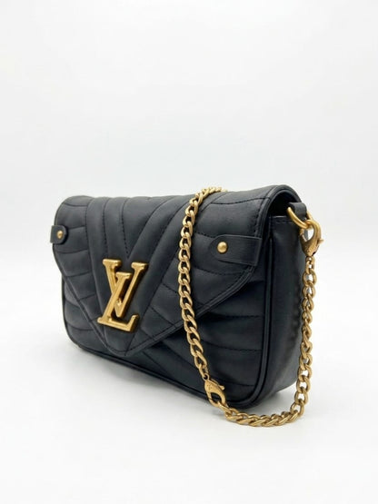 New Wave Chain Cross Body Bag Pochette Size